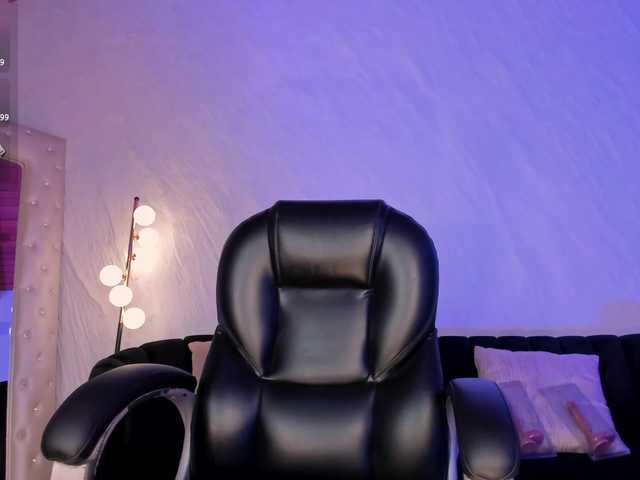 SophieBarnett live webcam show