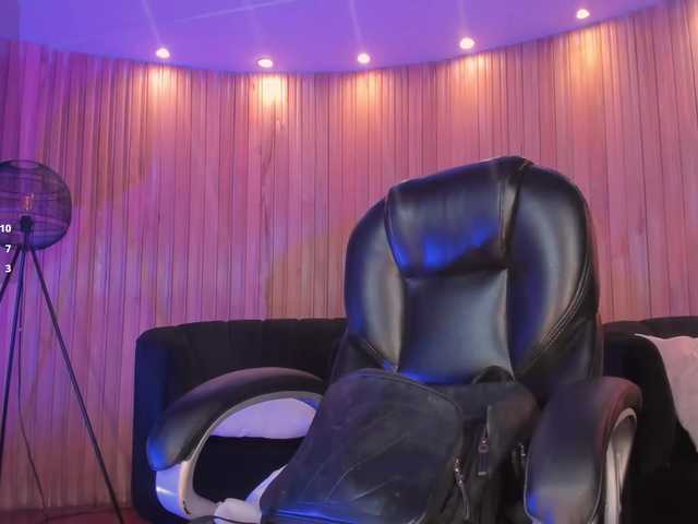 SophieBarnett webcam