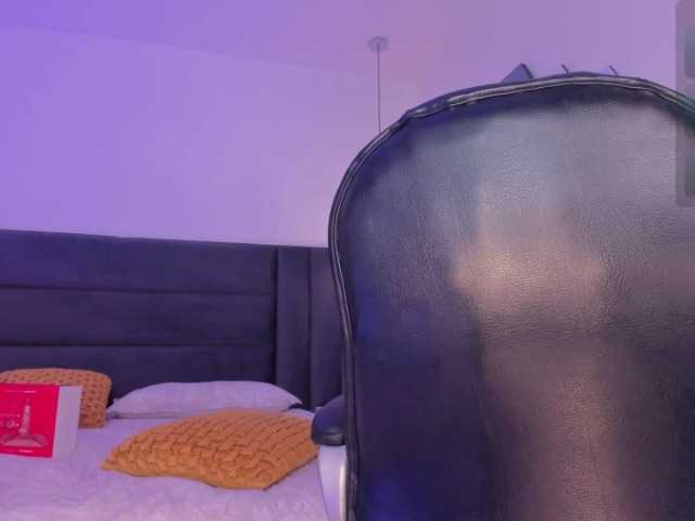 SophieBarnett live cam on BongaCams