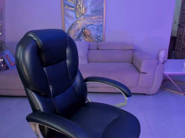 SophieBarnett's BongaCams show and profile