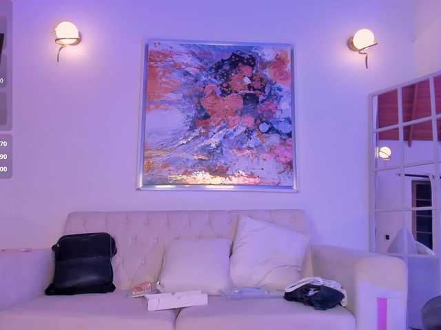 SophieBarnett live cam on BongaCams