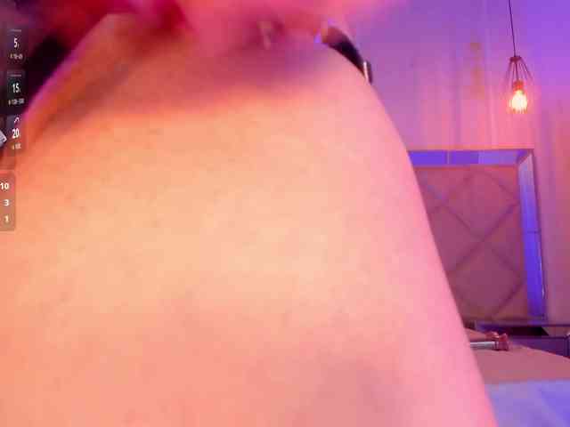 SophieBarnett webcam