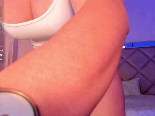 SophieBarnett webcam