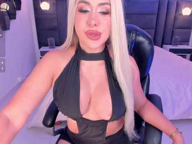 SophieBarnett webcam