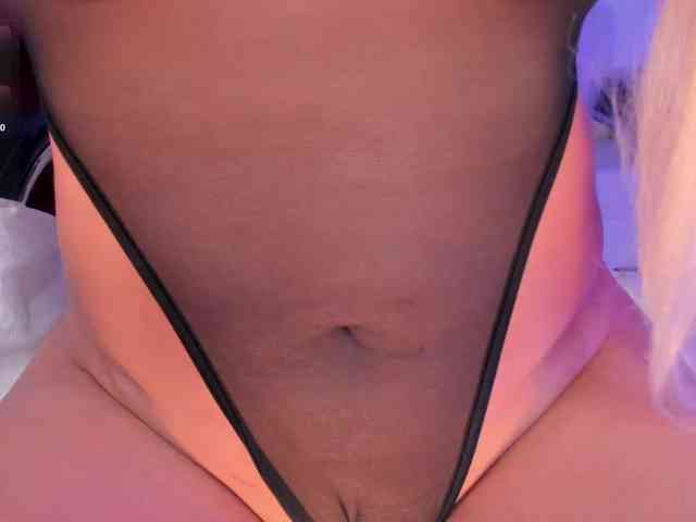 SophieBarnett webcam