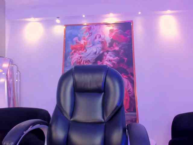 SophieBarnett webcam