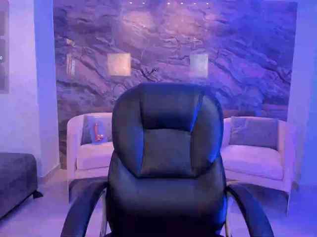 SophieBarnett Live Webcam on BongaCams