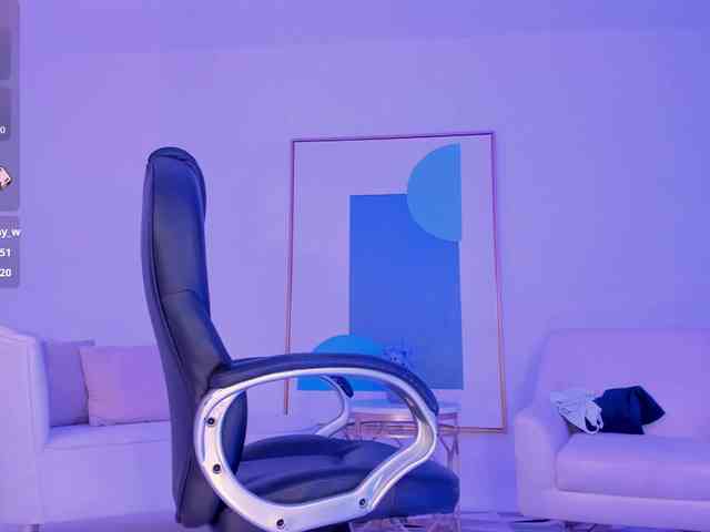 SophieBarnett webcam
