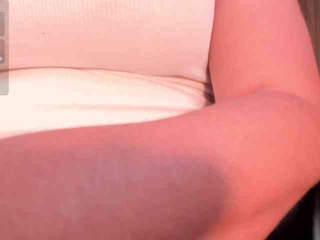 SophieBarnett webcam