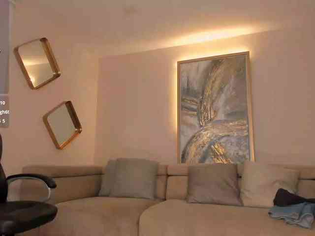 SophieBarnett webcam