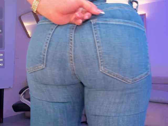 SophieBarnett webcam