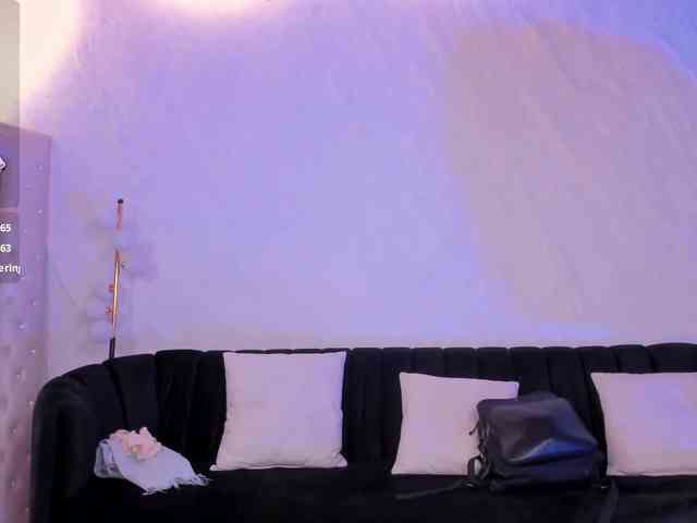 SophieBarnett webcam