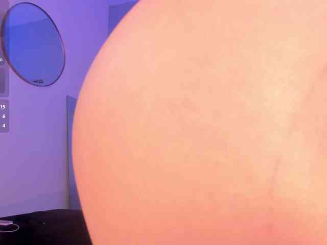 SophieBarnett webcam