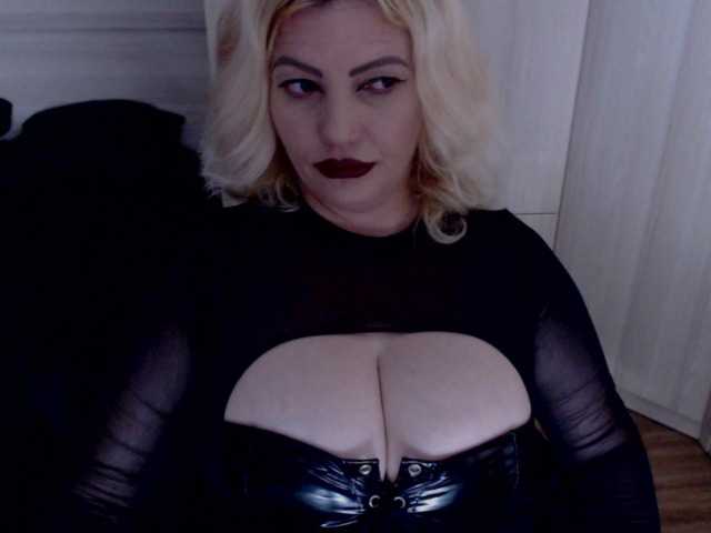 Mistress-Marilyn