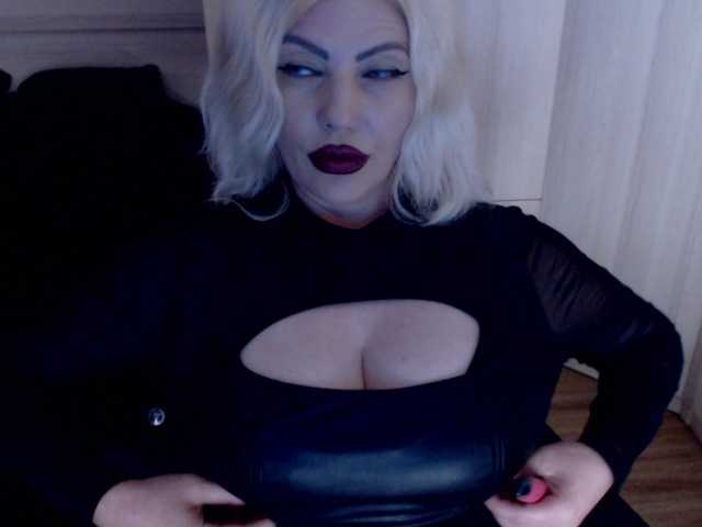 Mistress-Marilyn