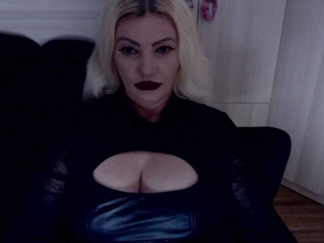 Mistress-Marilyn