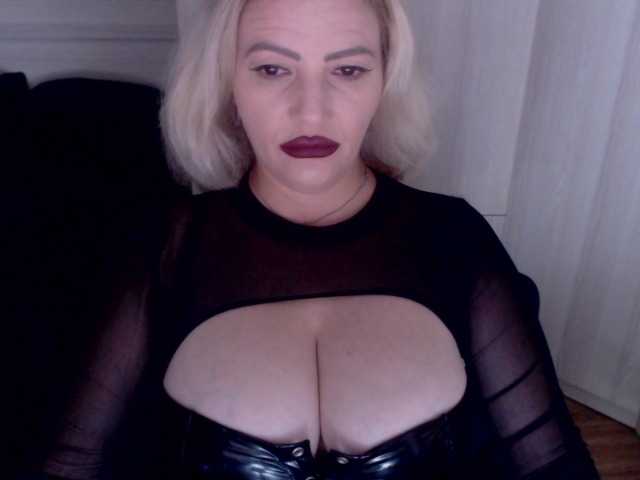 Mistress-Marilyn
