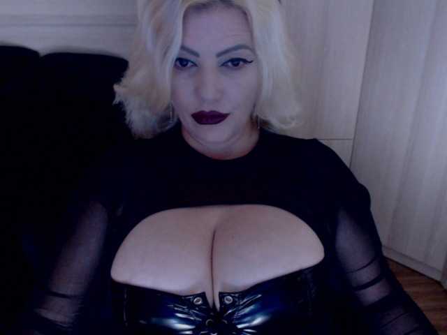 Mistress-Marilyn