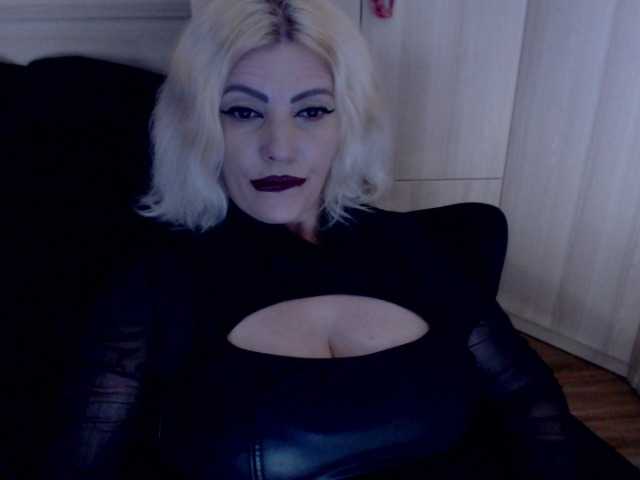 Mistress-Marilyn
