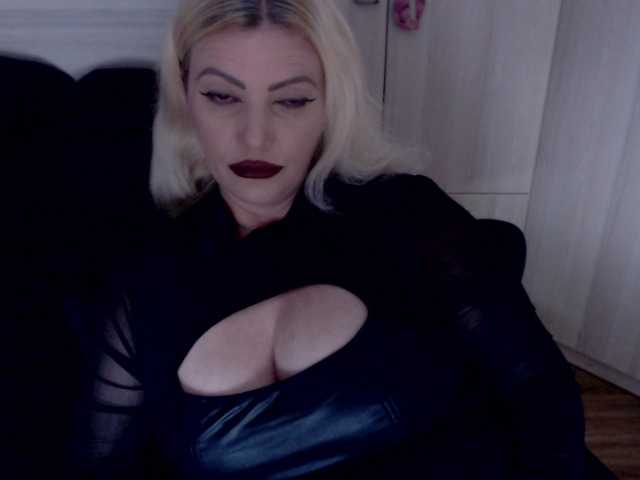 Mistress-Marilyn live cam on BongaCams