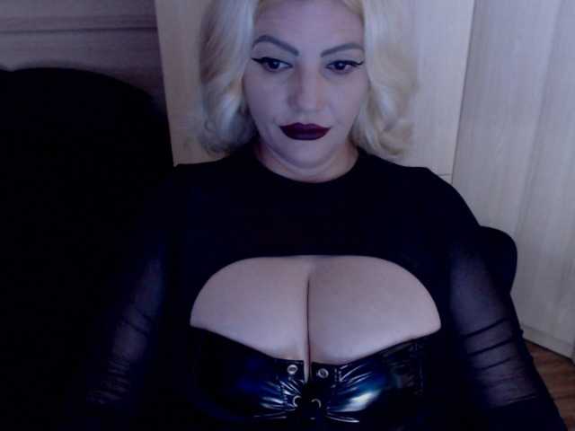 Mistress-Marilyn