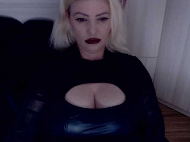 Mistress-Demi