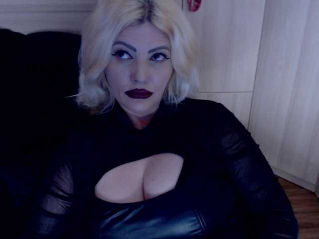 Mistress-Demi