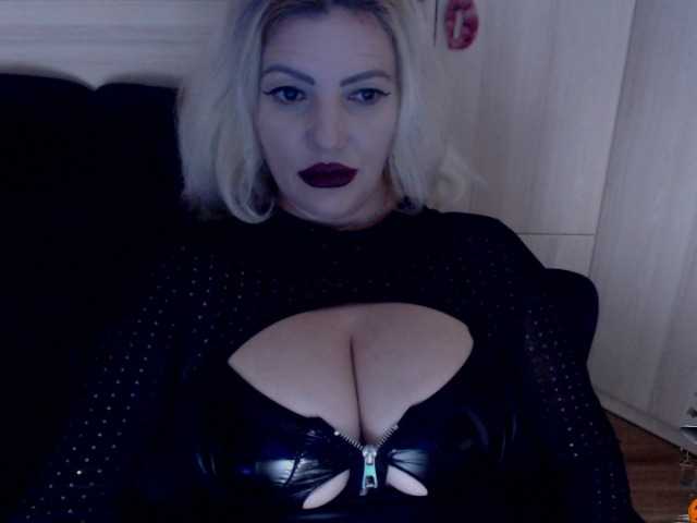 Mistress-Marilyn live cam on BongaCams