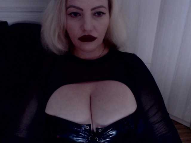 Mistress-Demi