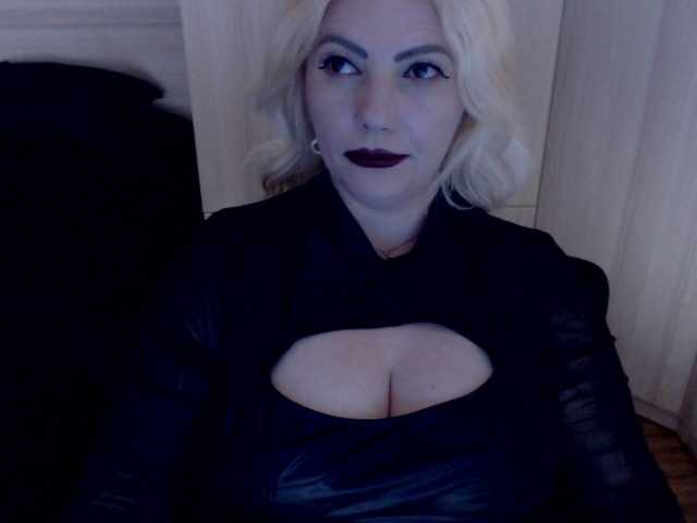 Mistress-Marilyn live cam on BongaCams
