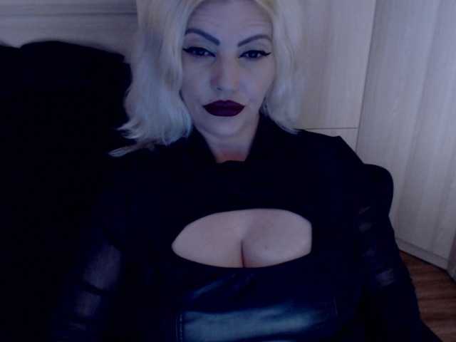 Mistress-Marilyn live cam on BongaCams