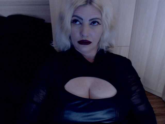 Mistress-Demi