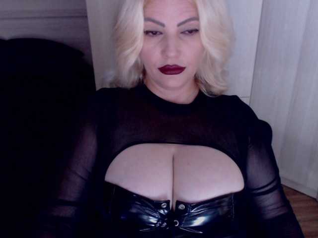Mistress-Marilyn live cam on BongaCams