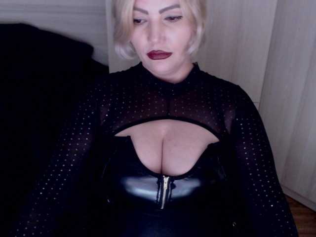 Mistress-Marilyn