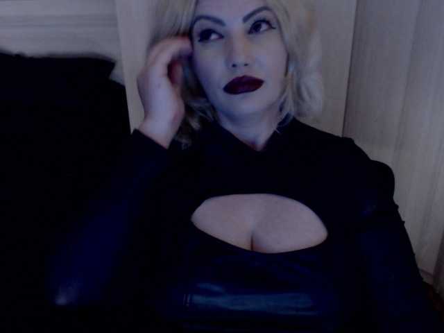 Mistress-Demi