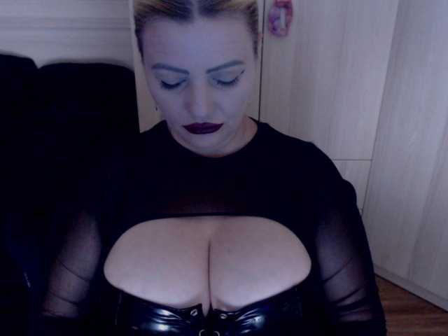 Mistress-Marilyn live cam on BongaCams