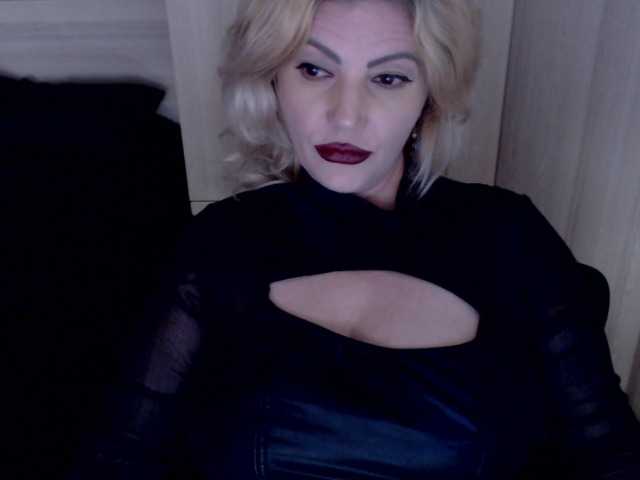 Mistress-Marilyn