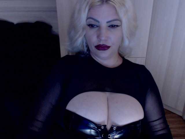 Mistress-Marilyn live cam on BongaCams