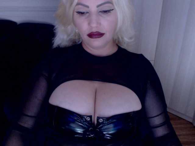 Mistress-Demi
