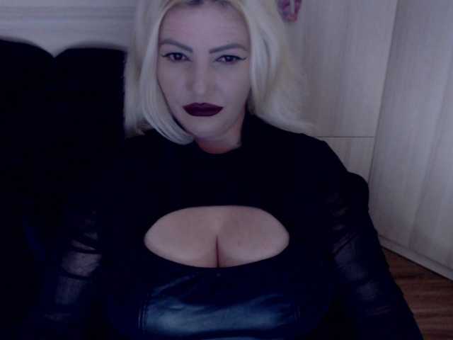 Mistress-Marilyn