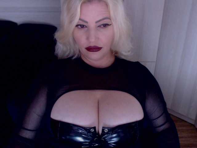 Mistress-Demi live cam preview
