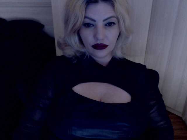 Mistress-Demi