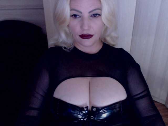 Mistress-Marilyn