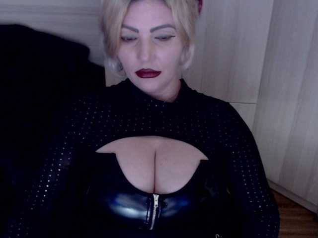 Mistress-Marilyn