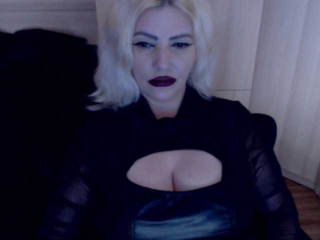 Mistress-Marilyn