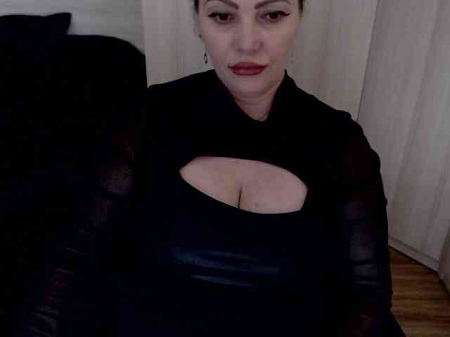 Mistress-Demi