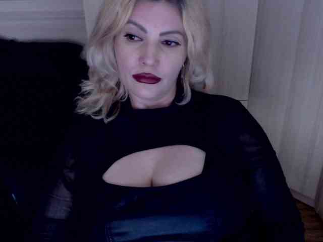 Mistress-Demi