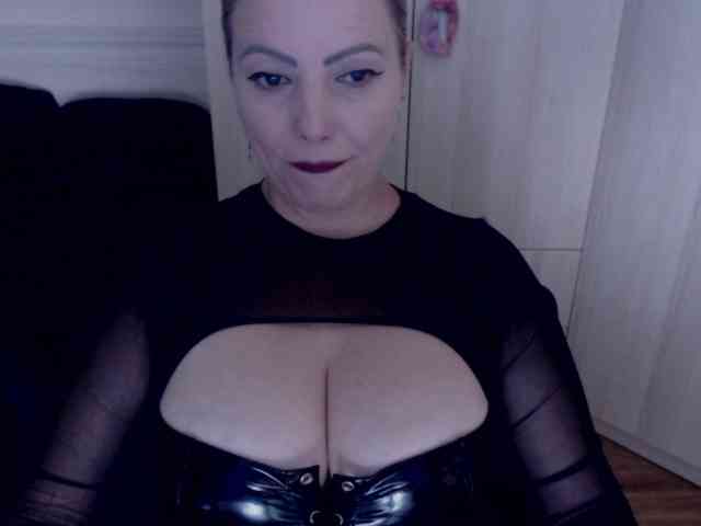 Mistress-Demi