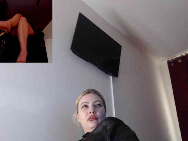 Mistress-Demi