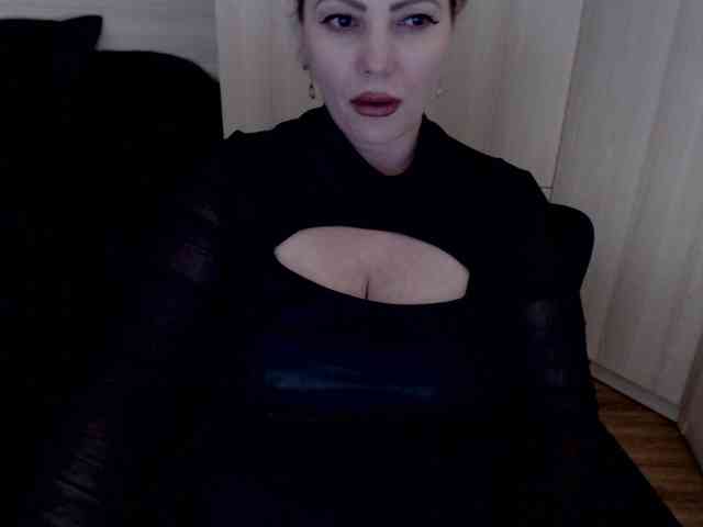 Mistress-Demi